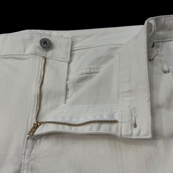 Torrid White Denim Shorts NEW Lace Up Pockets Women’s 30 - Picture 6 of 11